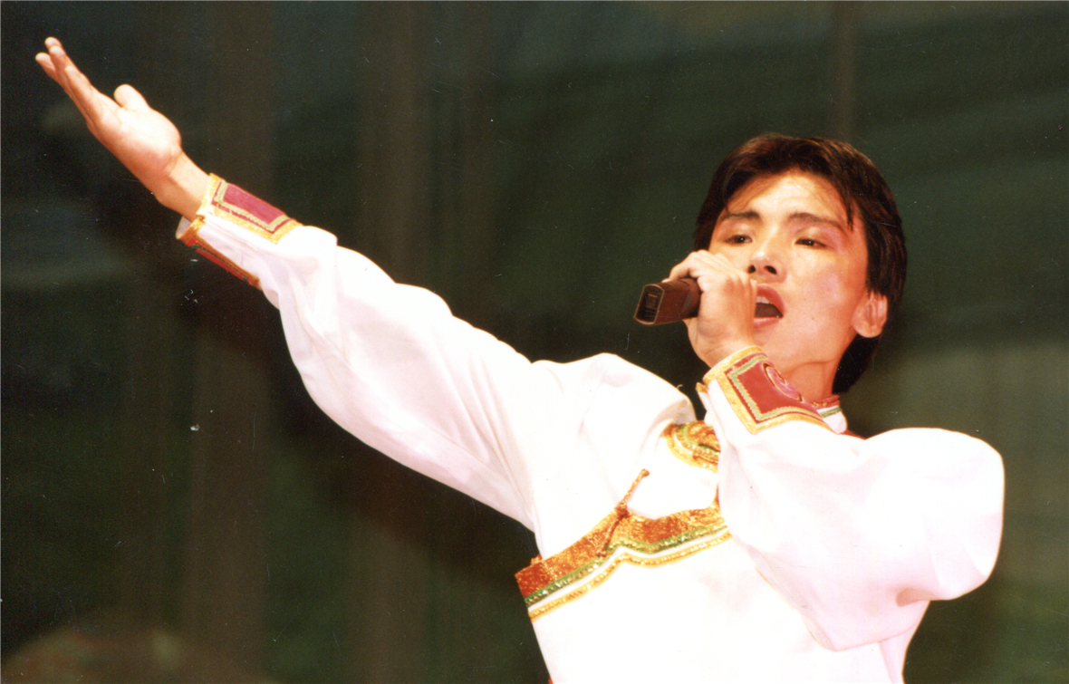 1992年全盟汇演演出.jpg